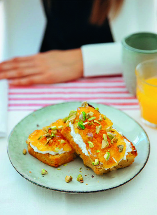 Burnt toast met ricotta en marmelade