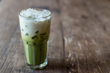 Groene thee smoothie met wortel