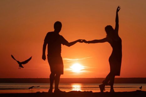 Zo blijf je dicht bij jezelf in een relatie, volgens Susan Smit