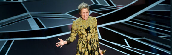 Oscar-winnares Frances McDormand deelt een krachtige boodschap