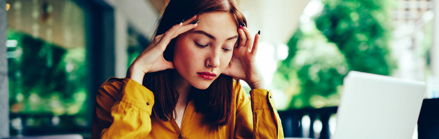 9 tekenen dat een burn-out op de loer ligt (voorkomen is beter dan genezen)