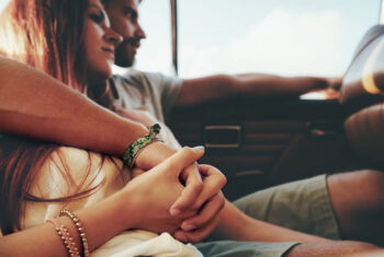 Over #couplegoals en #love: dit is wat het zegt als stellen veel op social media posten