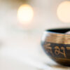 Diep tot rust komen bij intense muziek? Bezoek eens een klankschalenmeditatie