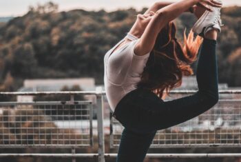 Doe deze yogaserie voor meer zelfvertrouwen in 5 minuten