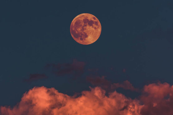 Volle maan in Ram: een intense en vurige periode
