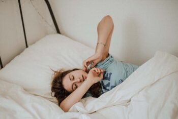 Drie verrassende manieren om heerlijk in slaap te vallen