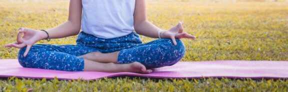 Yoga met kinderen: oefeningen van een waterdier