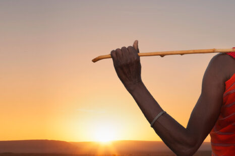 Wat de leider van de Maasai je leert over goed zorgen voor de aarde en elkaar