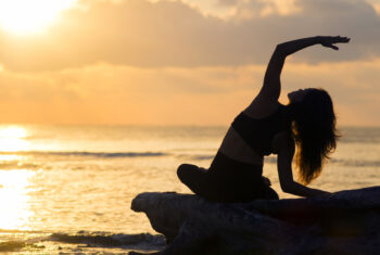3 oersimpele yoga-oefeningen voor meer levensenergie