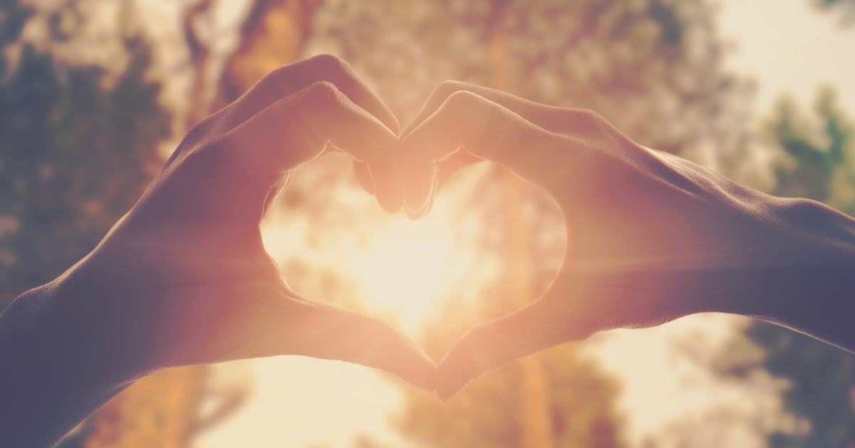 Je Leven Wordt Lichter Als Je Bewust Leert Kiezen Voor Liefde Happinez