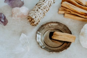 Reinig je huis van (negatieve) energie: 10 tips