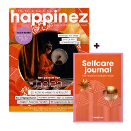 Happinez 1-2022 met Selfcare journal