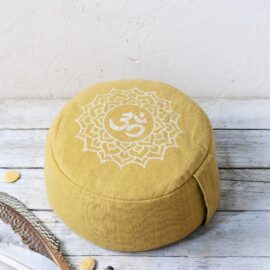 Meditatiepoef Aum geel