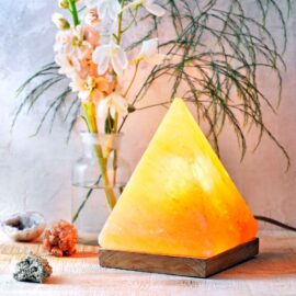 Himalaya zoutlamp piramide