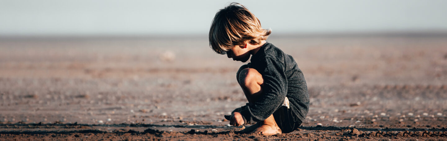 Heb jij een Aardekind? Vier inspirerende natuurrituelen om samen te doen