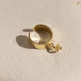 Citrien ear cuff Gemstone Relief