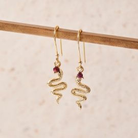 Granaat oorbellen Generous