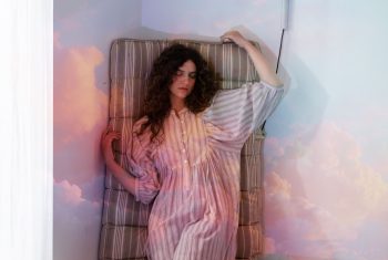 Zo leer je lucide dromen, volgens droomexpert Andrew Holecek