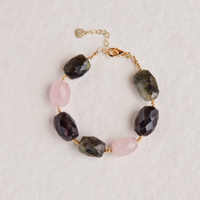 spectacular labradorite rose q garnet bracelet_01