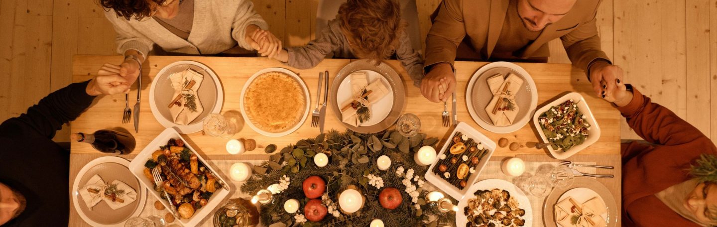 6 manieren om meer verbinding te creëren tijdens de feestdagen