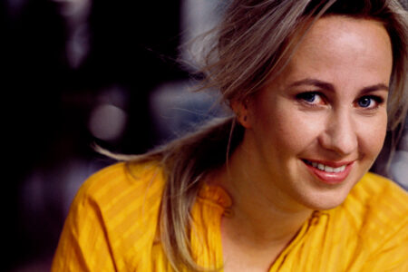 Over Eveline Helmink